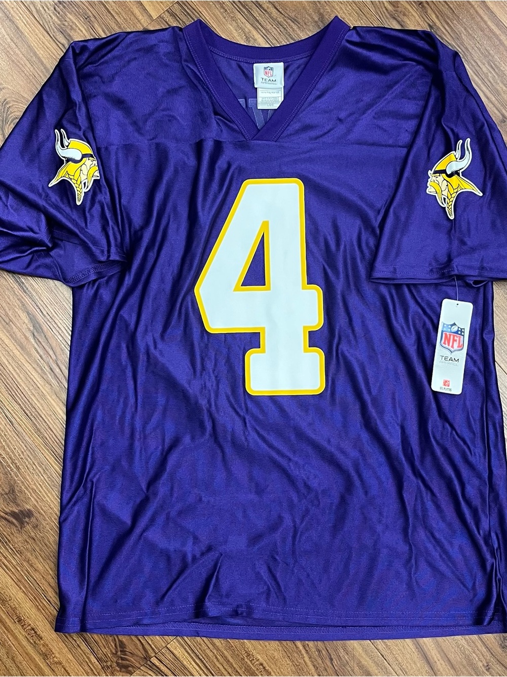 Minnesota Vikings #4 NFL Brett Favre Jersey in Purple & White NWT